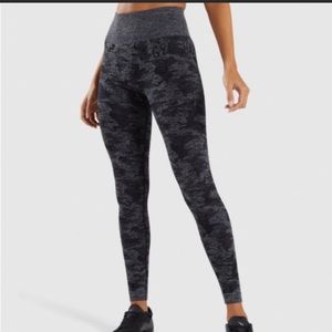 Gymshark camo leggings.